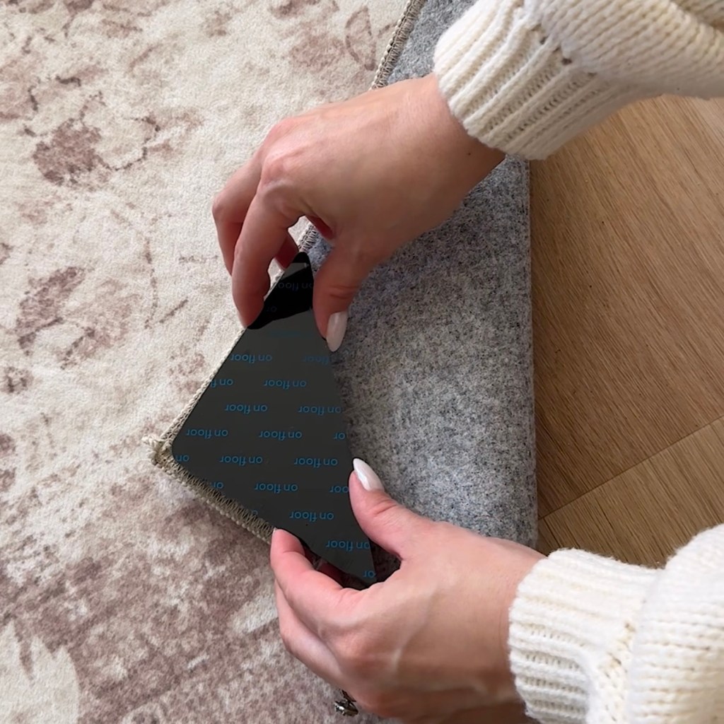 Say Goodbye to Curling Rug&nbsp;Corners