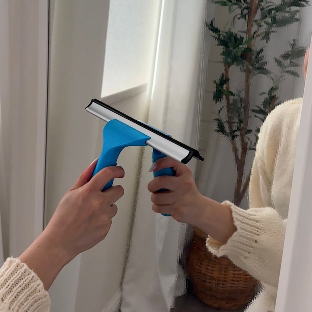 My Favorite Chemical Free Mirror Cleaning&nbsp;Hack